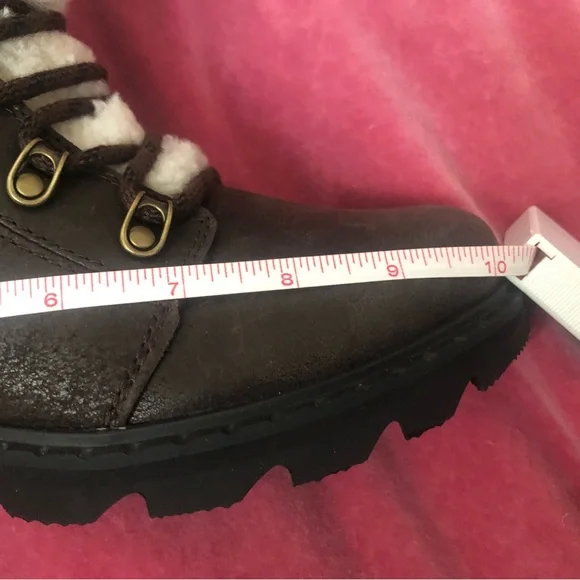 Sorel Lennox Lace Cozy Blackened Brown waterproof suede boots - Picture 13 of 14